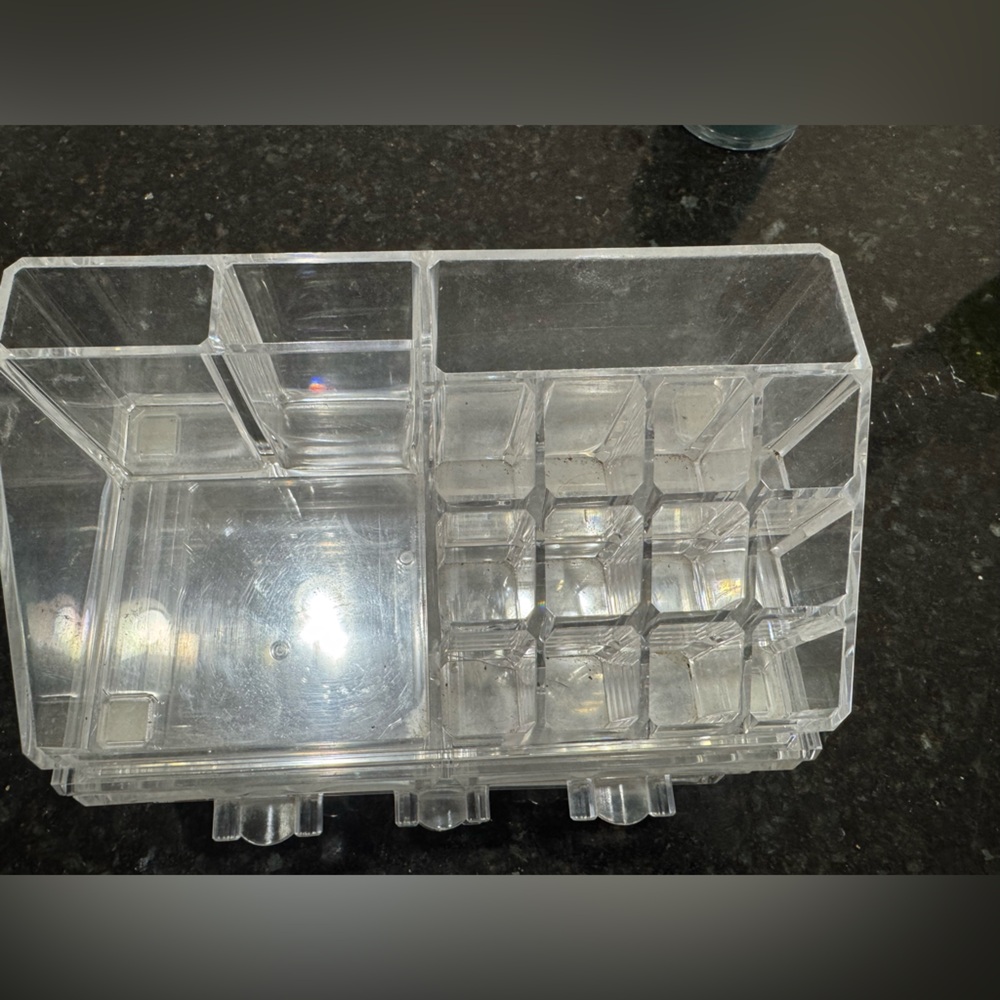 Clear Acrylic Makeup Organizer with Drawers - Picture 2 of 2